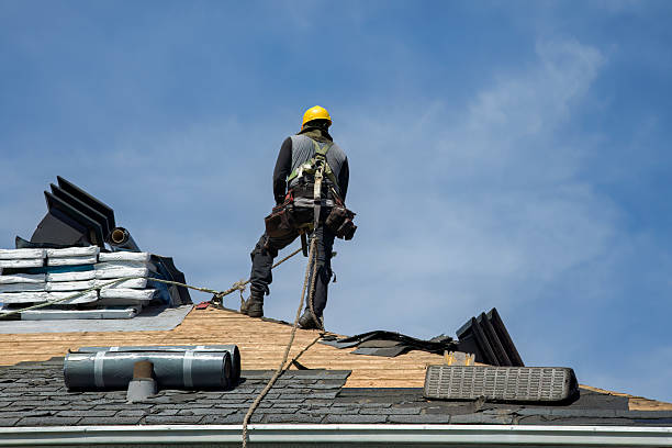 Professional Gutter Installation technician working in Brookdale, NJ